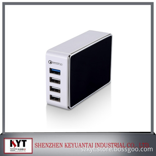 Qualcomm certified ultra mini mobile phone desktop quick charger, 12V 1.5A+5V 4A total 3+1 quick port usb charager